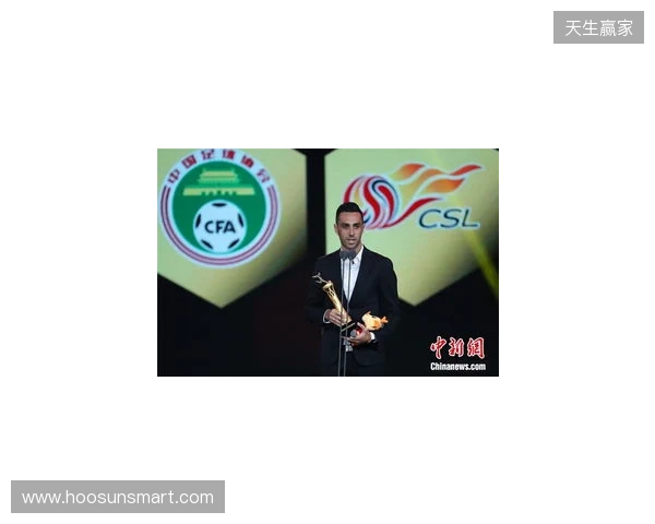 本赛季最佳裁判、最佳助理裁判评选出炉！马宁：祝贺大家