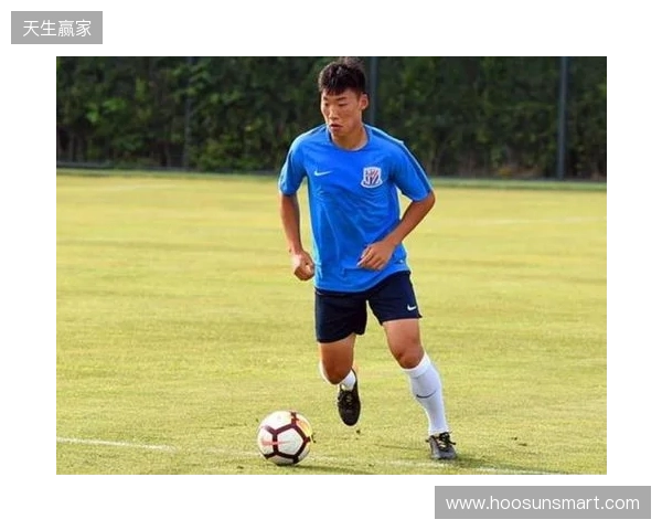 朱辰杰：自己在国家队算中生代球员，希望分享一些经验给年轻球员